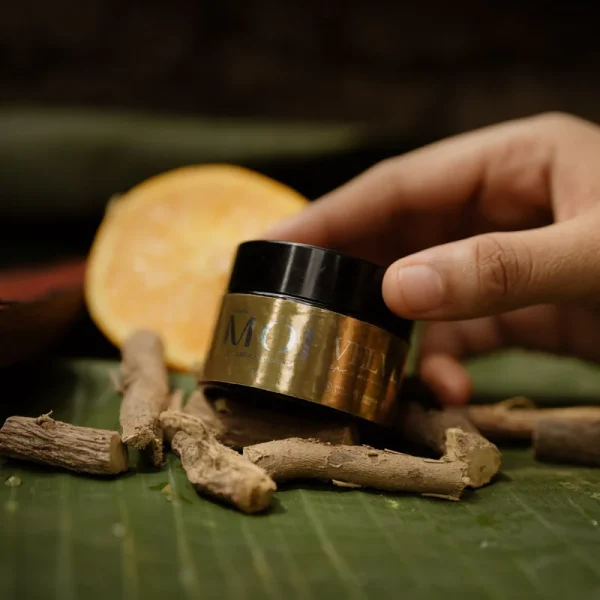 Velvet - Silk Essence Kumkumadi Cream